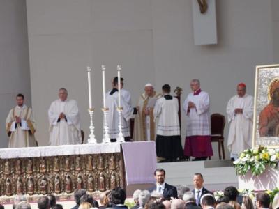 البابا يحتفل بالقداس الإلهي مختتمًا زيارته الرسولية إلى البندقية  (ANSA)